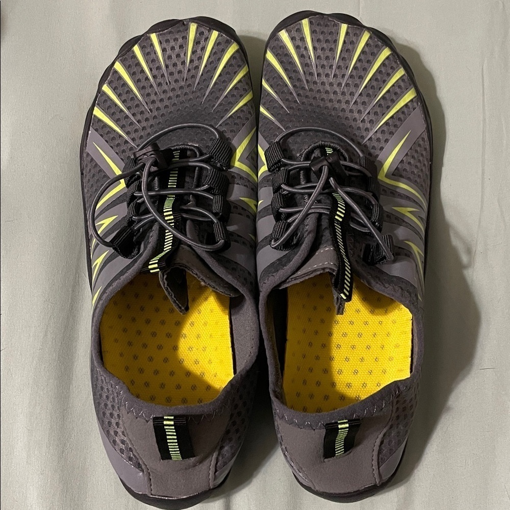NWOT Hike Footwear Barefoot Shoes Quick Dry Lightweight Gray Yellow Sz 9.5 EU 43 - Picture 2 of 7